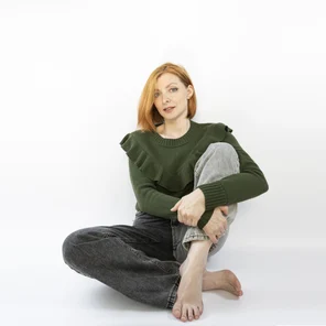 Джемпер с воланом FITA